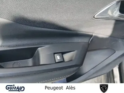 Photo 13 Peugeot 408  PureTech 130 ch S&S EAT8