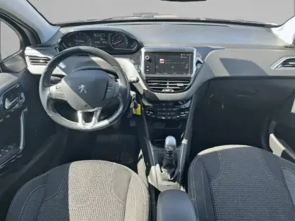 Photo 7 Peugeot 208  PureTech 110ch S&S BVM6