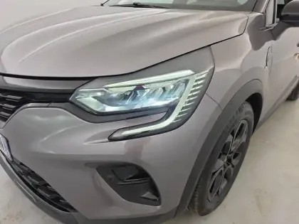 Photo 34 Renault Captur  E-Tech 145