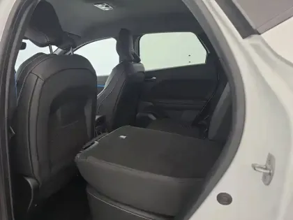 Photo 60 Renault Captur  E-Tech full hybrid 145 ch