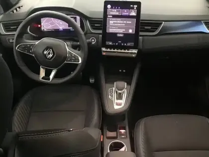Photo 8 Renault Captur  E-Tech full hybrid 145 ch