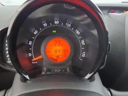 Photo 44 Toyota Aygo  1.0 VVT-i