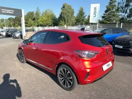 Photo 9 Renault Clio  E-Tech full hybrid 145
