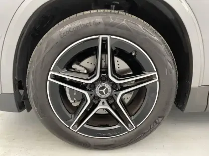 Photo 36 Mercedes GLA  200 d 8G-DCT