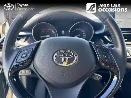 Photo 11 Toyota C-HR  Hybride 2.0L