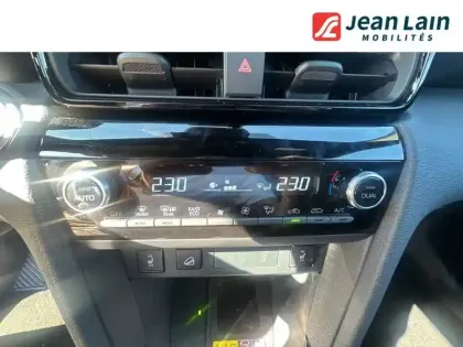 Photo 31 Toyota Yaris  Cross Hybride 130h AWD-i
