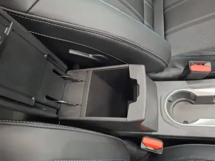 Photo 35 Renault Symbioz  E-Tech full hybrid 145