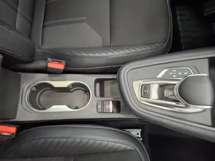Photo 34 Renault Symbioz  E-Tech full hybrid 145