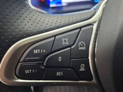 Photo 50 Renault Symbioz  E-Tech full hybrid 145