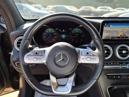Photo 14 Mercedes GLC  220 d 9G-Tronic 4Matic