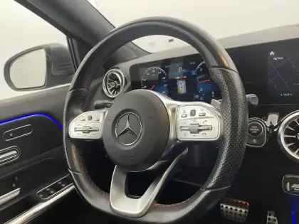 Photo 48 Mercedes GLA  200 d 8G-DCT