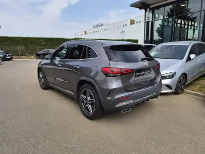 Photo 6 Mercedes GLA  200 d 8G-DCT