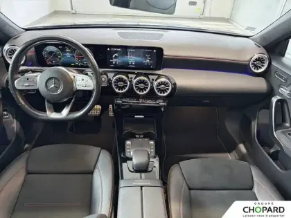 Photo 11 Mercedes Classe A  250 e 8G-DCT