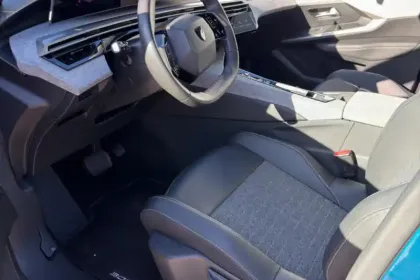 Photo 9 Peugeot 3008  Hybrid 145 e-DCS6