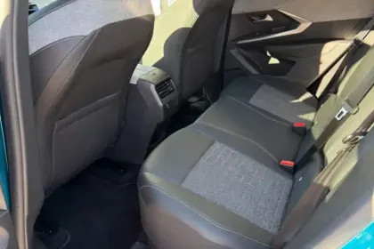 Photo 10 Peugeot 3008  Hybrid 145 e-DCS6