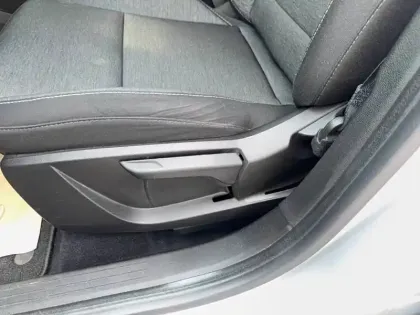 Photo 20 Renault Captur  E-Tech 145 - 21