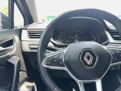 Photo 23 Renault Captur  E-Tech 145 - 21