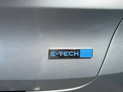 Photo 9 Renault Captur  E-Tech 145 - 21