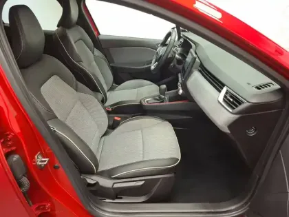 Photo 22 Renault Clio  E-Tech full hybrid 145