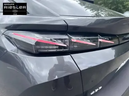 Photo 16 Peugeot 408  PHEV 225 e-EAT8