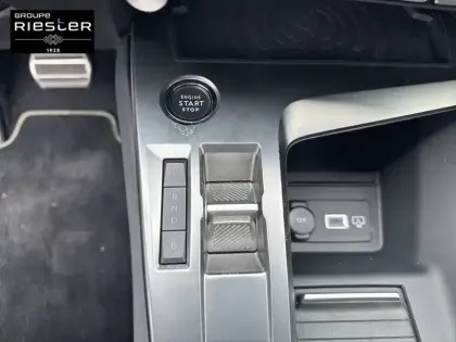 Photo 13 Peugeot 408  PHEV 225 e-EAT8