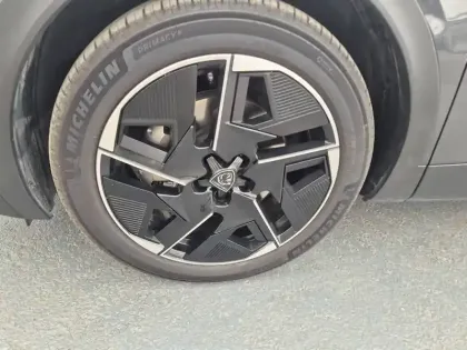 Photo 10 Peugeot 408  PHEV 225 e-EAT8