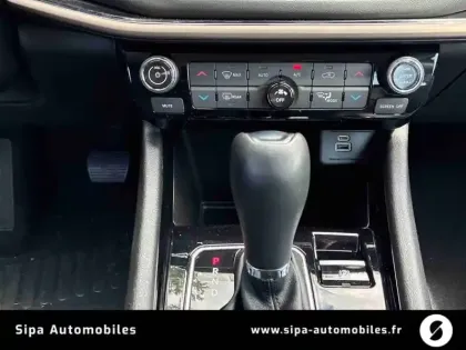 Photo 16 Jeep Compass  1.3 PHEV T4 240 ch 4xe eAWD