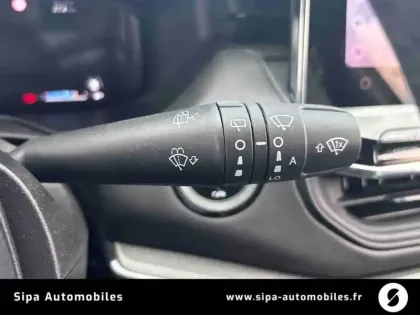 Photo 20 Jeep Compass  1.5 Turbo T4 130 ch BVR7 e-Hybrid