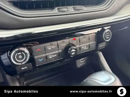 Photo 16 Jeep Compass  1.5 Turbo T4 130 ch BVR7 e-Hybrid