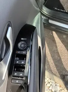 Photo 8 Hyundai Tucson  1.6 T-GDI 239 Hybrid BVA6