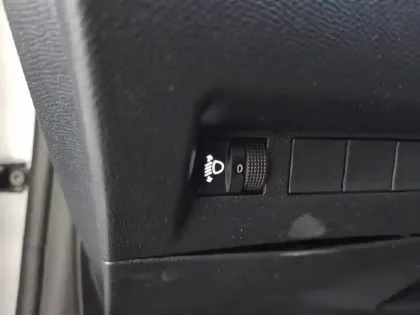 Photo 48 Peugeot 208  Hybrid 110 e-DCS6