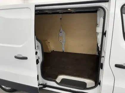 Photo 24 Renault Trafic  FGN L2H1 1300 KG DCI 120