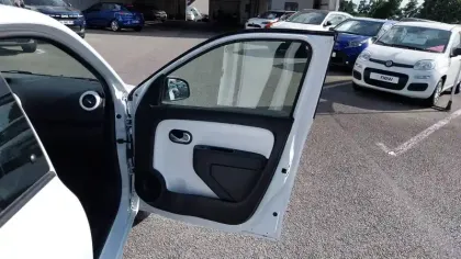 Photo 14 Renault Twingo  III SCe 65 - 21