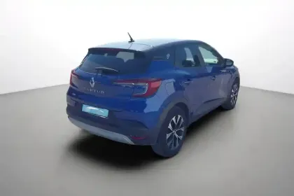 Photo 5 Renault Captur  E-Tech full hybrid 145