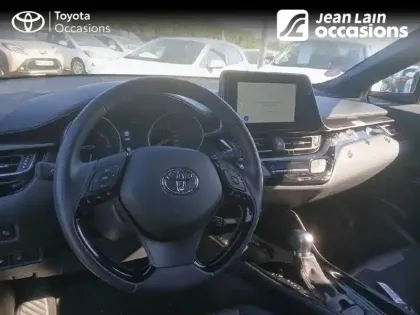 Photo 17 Toyota C-HR  Hybride 2.0L