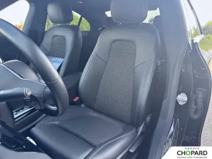 Photo 10 Mercedes CLA  Coupé 200 7G-DCT