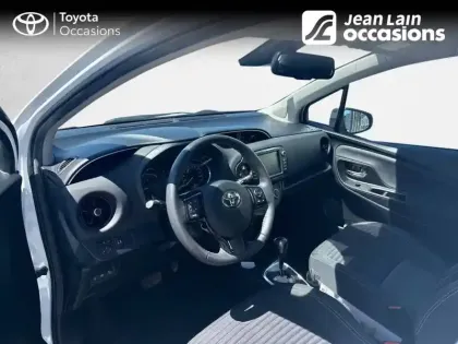 Photo 10 Toyota Yaris  Hybride 100h