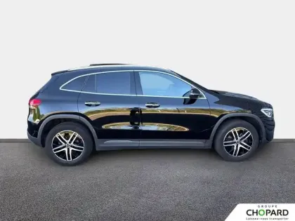 Photo 8 Mercedes GLA  200 d 8G-DCT