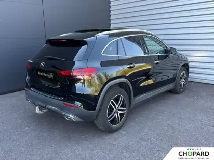 Photo 30 Mercedes GLA  200 d 8G-DCT