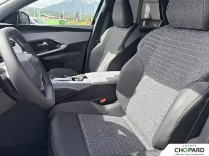 Photo 10 Peugeot 3008  Hybrid 145 e-DCS6