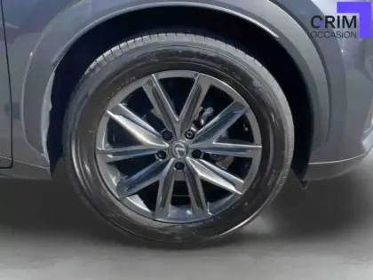 Photo 13 Lexus Lbx  2WD