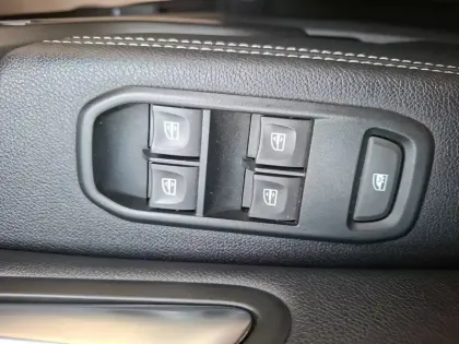 Photo 49 Dacia Duster  Blue dCi 115 4x2