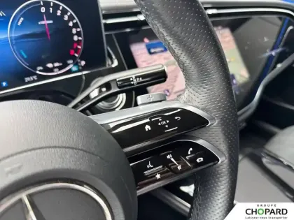 Photo 22 Mercedes Classe E  Break 300 e Hybrid EQ 9G-Tronic