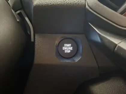 Photo 42 Dacia Duster  Hybrid 140