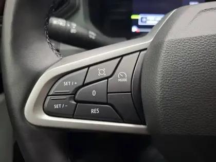 Photo 39 Dacia Duster  Hybrid 140
