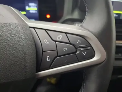 Photo 40 Dacia Duster  Hybrid 140