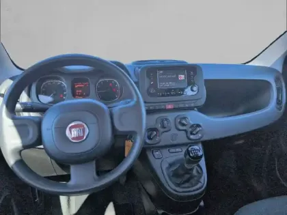 Photo 7 Fiat Panda  1.0 70 ch Hybrid BSG S/S