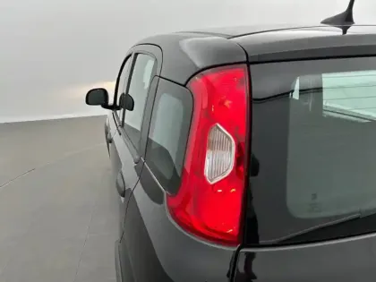 Photo 36 Fiat Panda  1.0 70 ch Hybrid BSG S/S