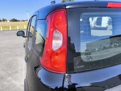 Photo 16 Fiat Panda  1.0 70 ch Hybrid BSG S/S