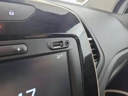 Photo 33 Renault Captur  TCe 90
